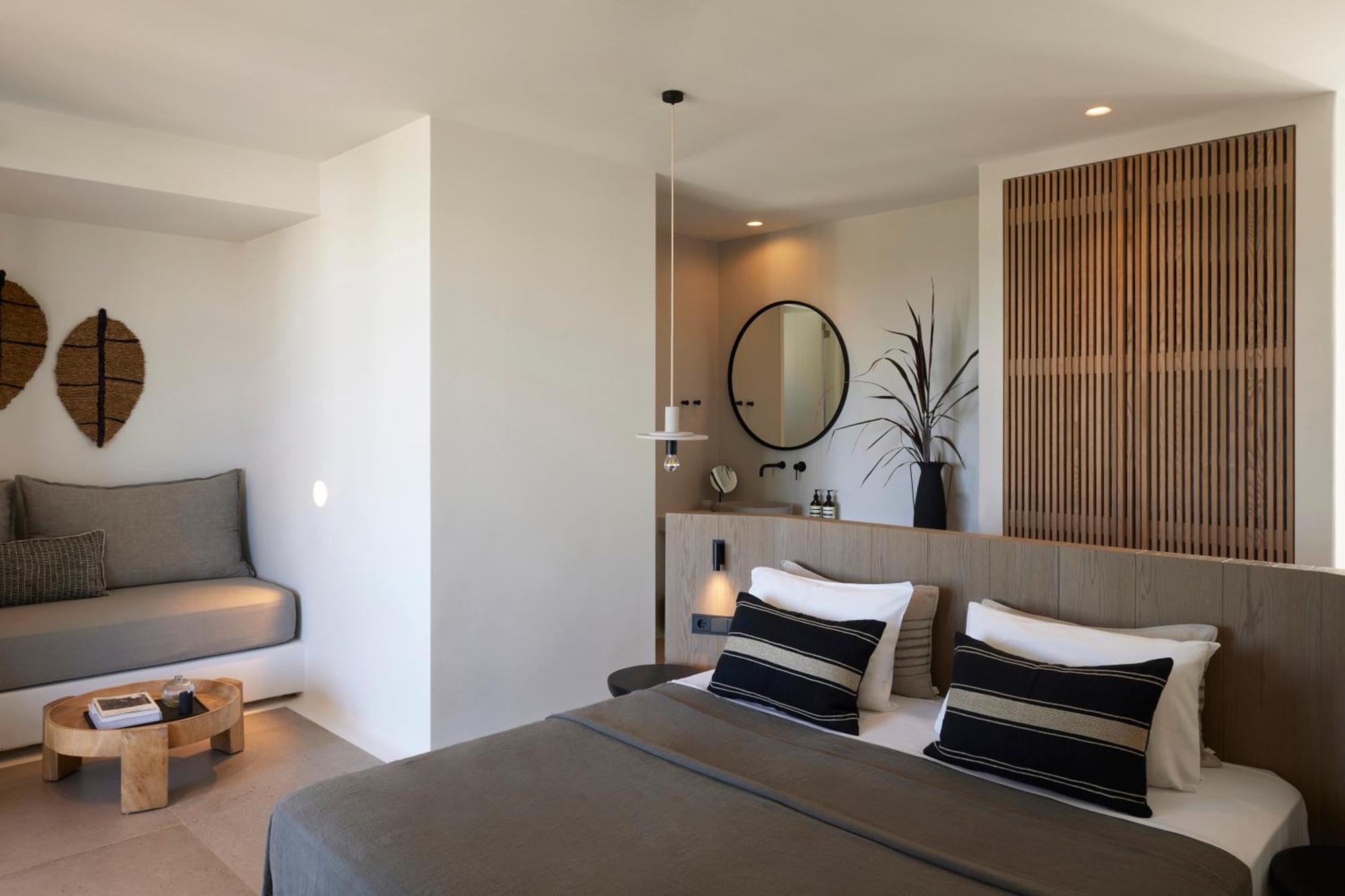 Cove Paros 5* Nausa